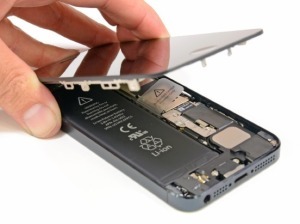Care sunt beneficiile repararii ecranului la iphone?